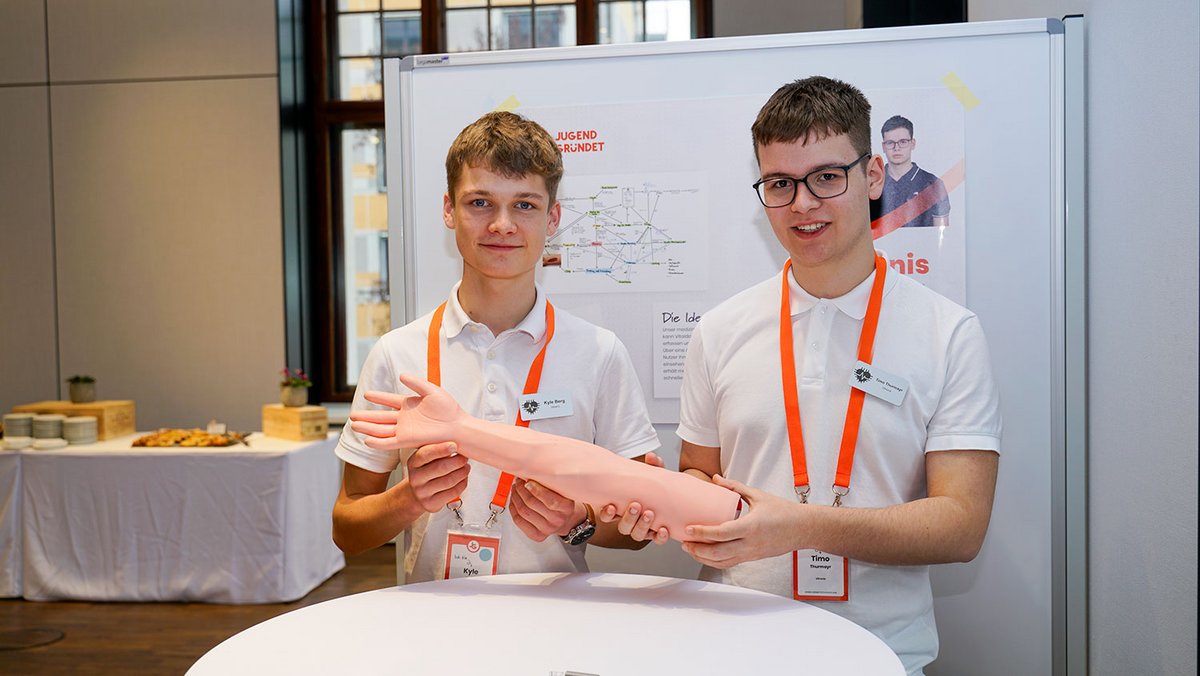 Team Vitronis beim Pitch Event in München im März 2026.