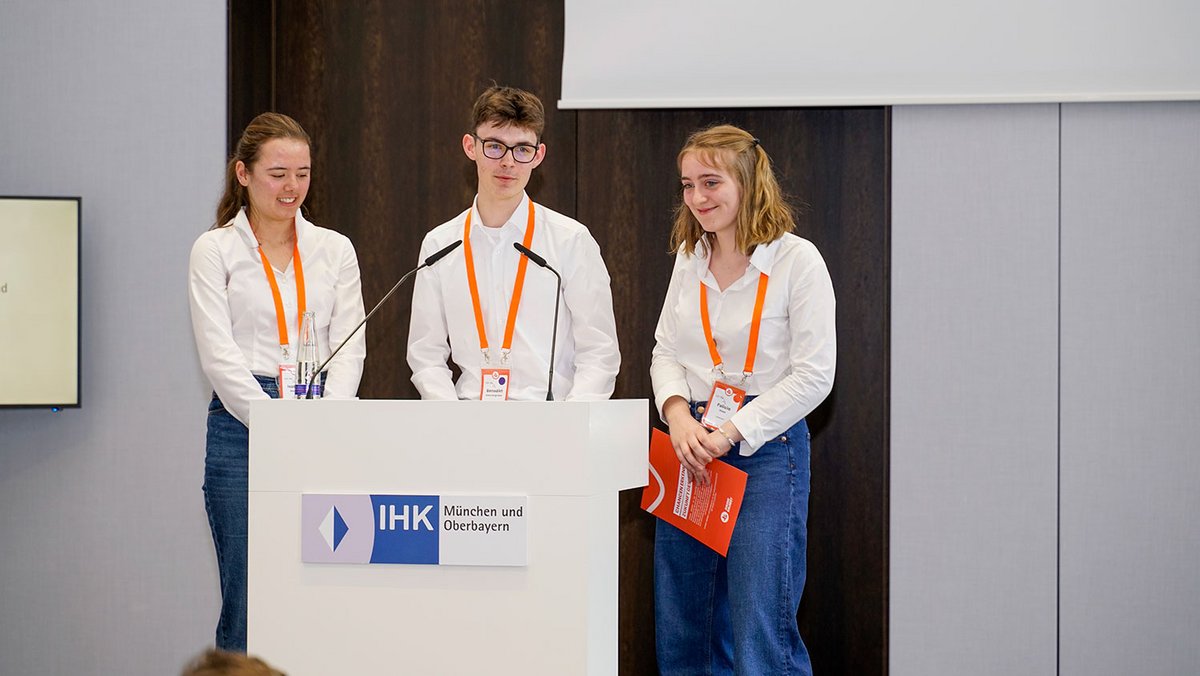 Team Air2Growth beim Pitch Event in München im März 2026.